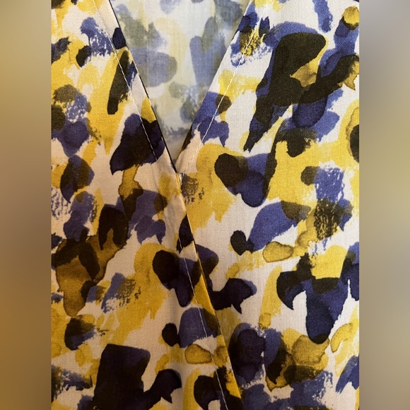 Velvet by Graham & Spencer Print Romper with Flutter Sleeves - Picture 2 of 12